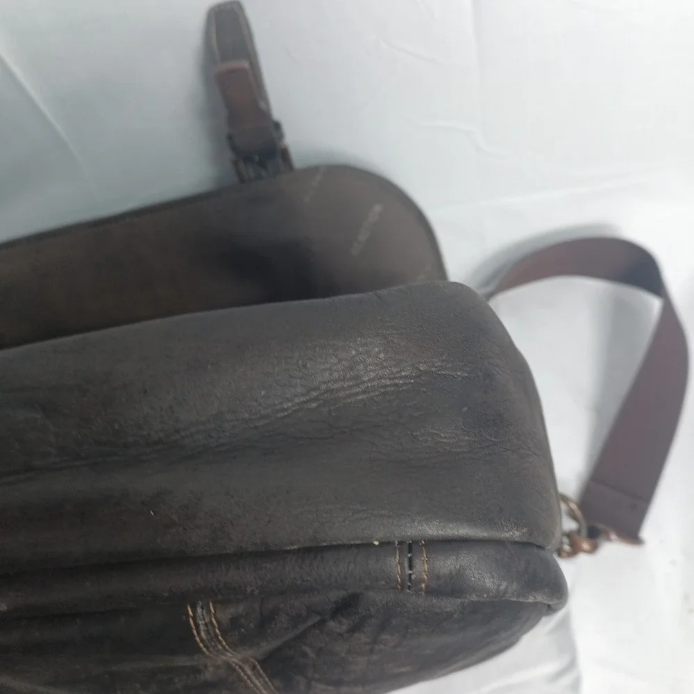 Kenneth Cole Reaction Brown Leather Messenger Bag Laptop Briefcase s10